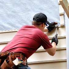 Best Weatherproofing and Sealing  in Earlvle, IL